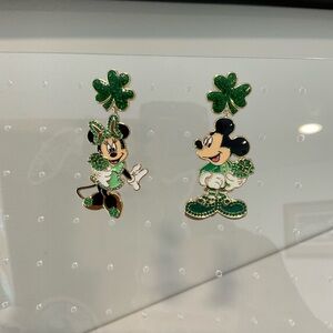 ☘️ Mickey and Minnie Mouse Irish Clover Earrings